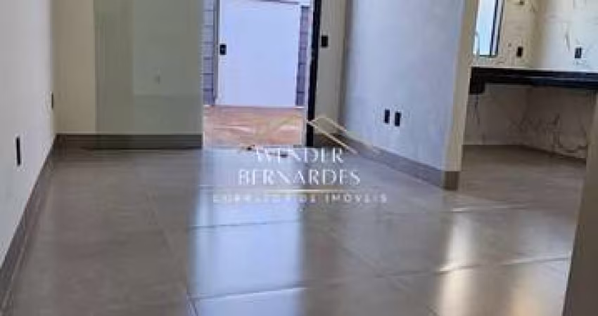 Casa com pé direito alto e porcelanato no Jardim Brasília - Uberlândia MG