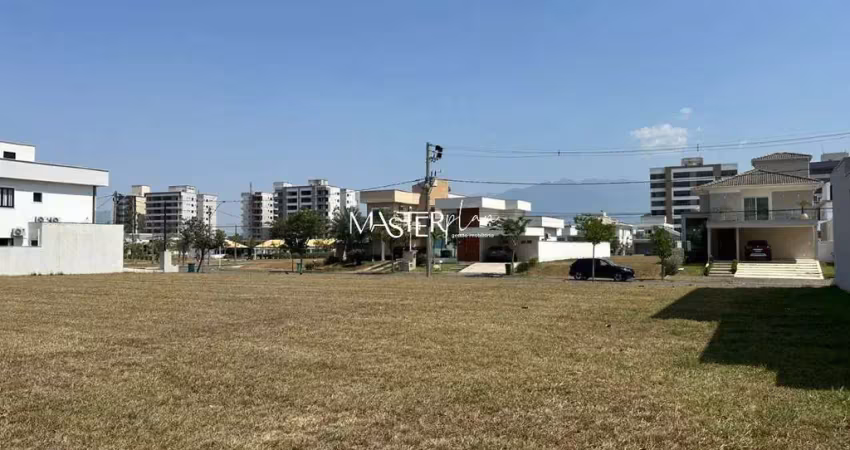 Terreno à venda na Augusto de Carvalho, 174, Parque Ipiranga, Resende