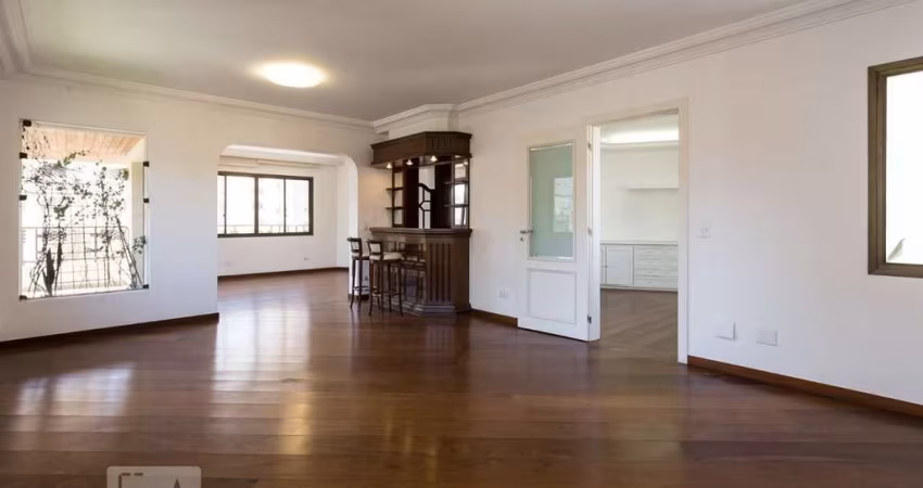 Apartamento à Venda - Moema, 4 Quartos,  220 m2