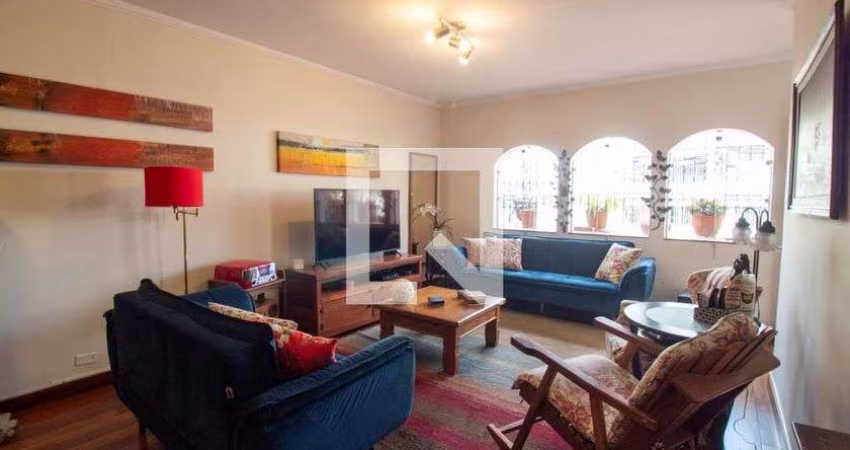 Casa à Venda - Campo Belo, 3 Quartos,  200 m2