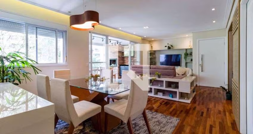 Apartamento à Venda - Vila Andrade, 2 Quartos,  107 m2