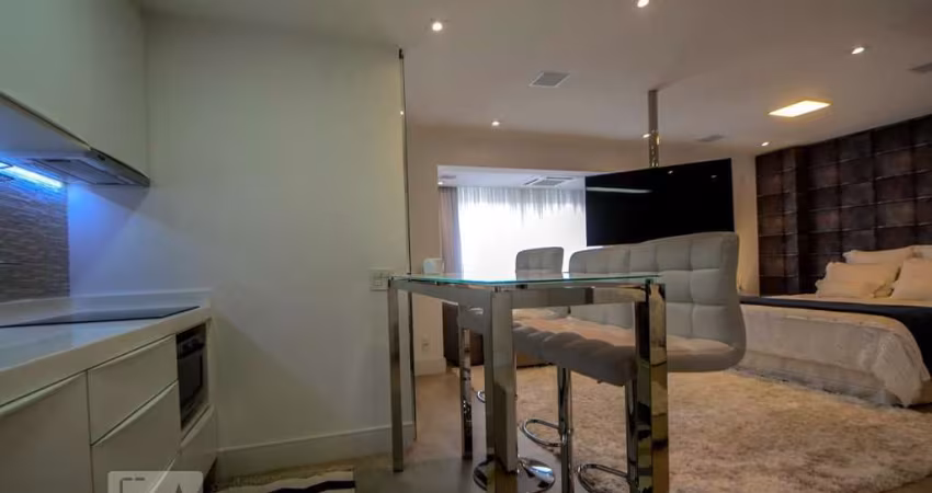 Apartamento à Venda - Campo Belo, 1 Quarto,  49 m2