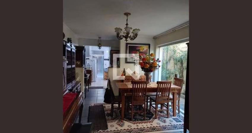 Casa à Venda - Alto de Pinheiros, 3 Quartos,  100 m2