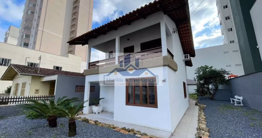 Casa para alugar no bairro Santa Rita - Brusque/SC