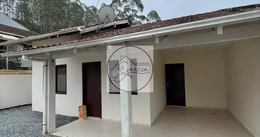 Casa para alugar no bairro cerâmica reis - brusque/sc
