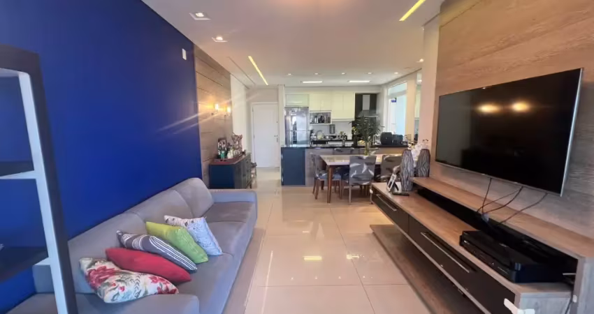 Maravilhosa oportunidade de apartamento com duas suítes à venda no jardins do tamboré.
