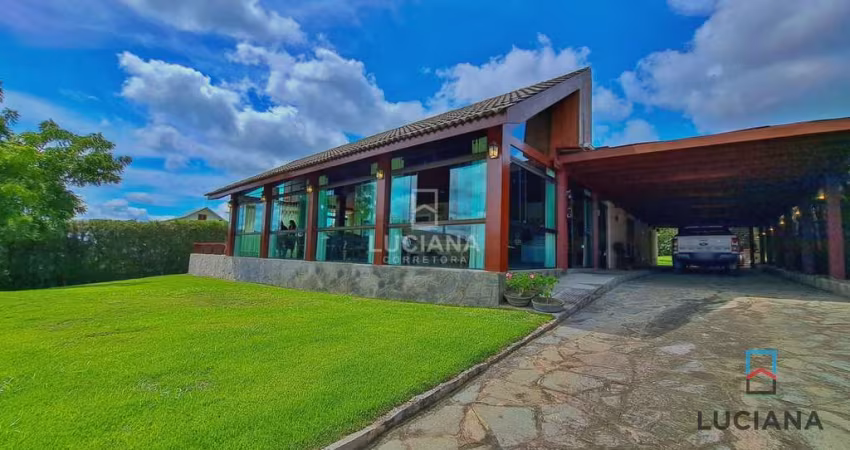 Linda casa em condomínio de alto padrão para venda em Gravatá/PE