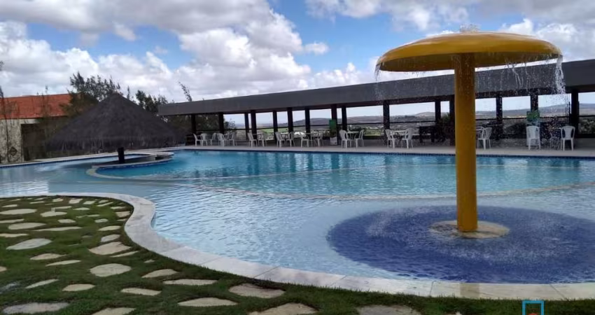 Studio com Mezanino no Condomínio Monte Castelo Resort
