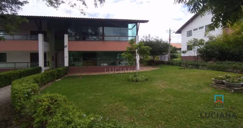 Flat com 3 Suítes à venda no Hotel Canárius