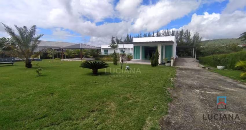 Casa Ampla com Quartos com Varanda