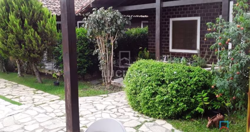 Casa com 3 quartos em Privê fechado