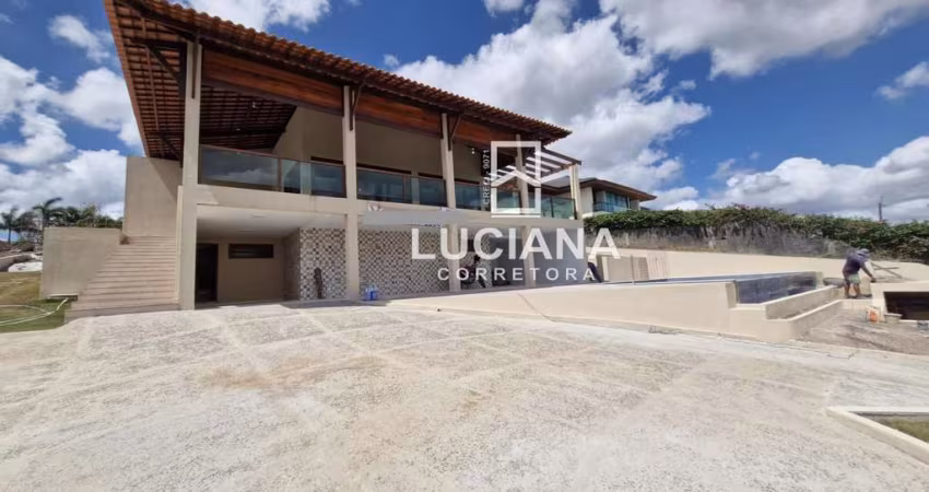 Belíssima Casa em Condomínio