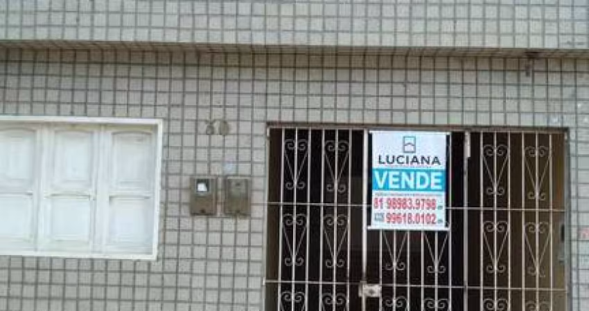 Oportunidade! Casa térrea e 1° andar