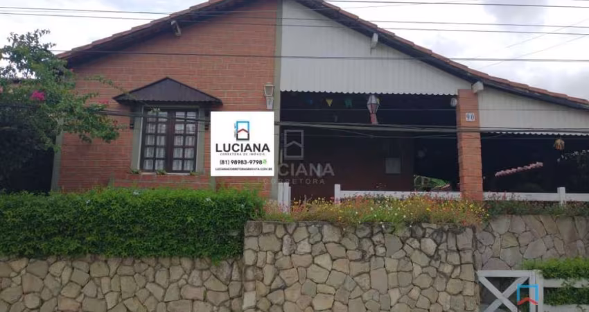 Casa em Condomínio Próximo ao Centro Venda/Locação