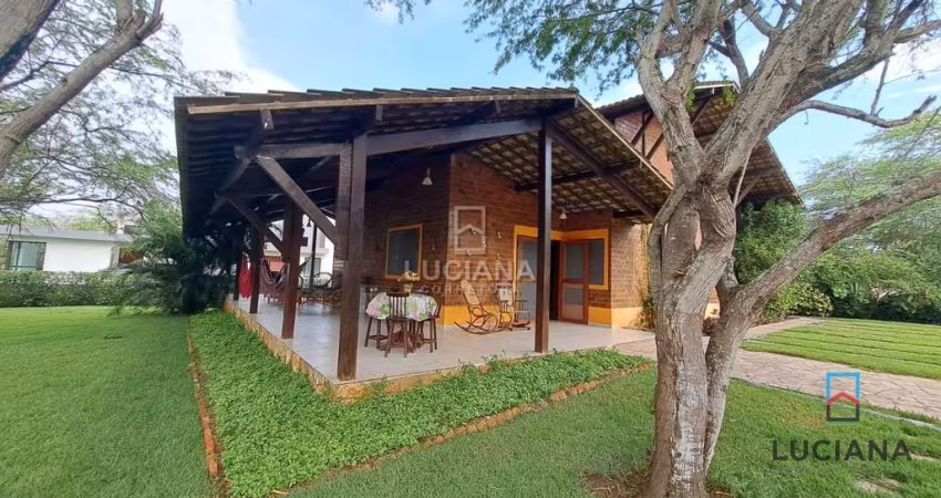 Casa com 4 quartos Jardim Amplo Condomínio Estilo Fazenda