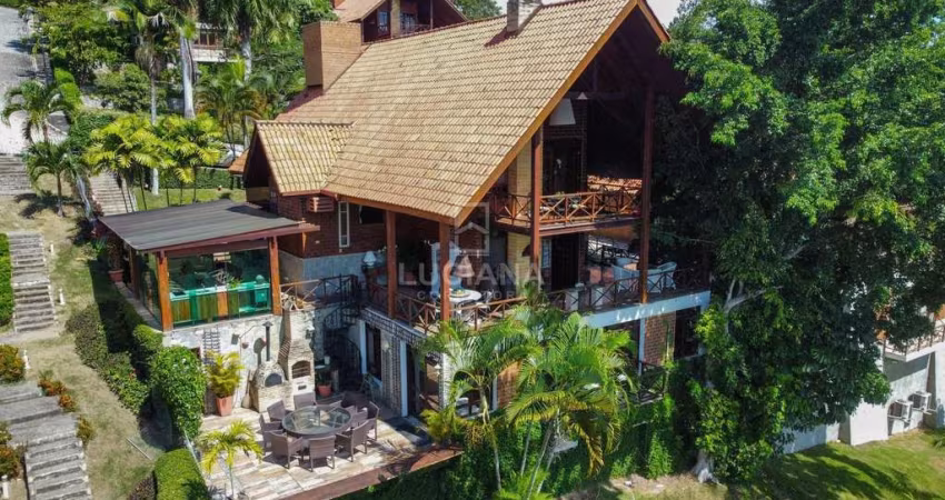 DE R$ 1.600.000 POR R$ 1.300.000 PREÇO DE VENDA Mansão com excelente vista e ant