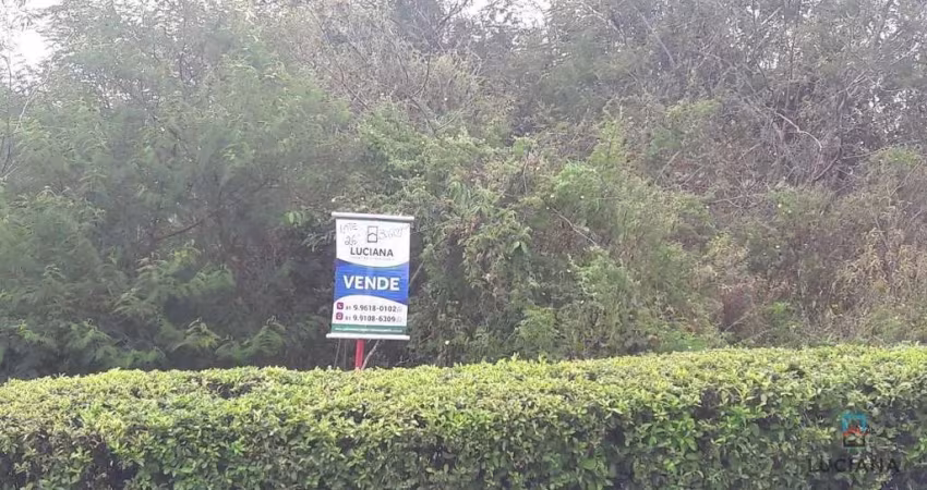 Terreno com mais de 3.500m² em Condomínio com Vista