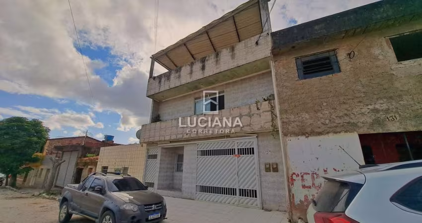 Ótima localização! Casa no Centro da cidade para venda em Gravatá