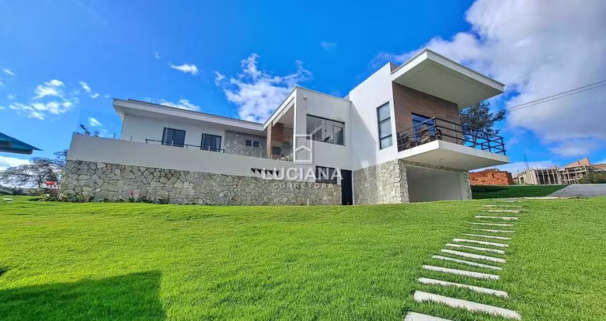 Incrível! Casa com 4 Suítes em Condomínio de alto padrão em Gravatá/PE