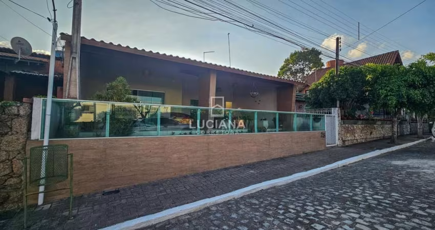 Excelente Localização! Casa perto do Centro com 6 quartos - Gravatá/PE