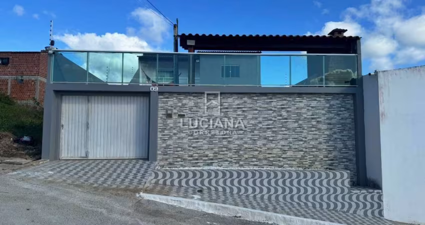 Sua Casa com Piscina e Salão em excelente localização em Gravatá/PE!