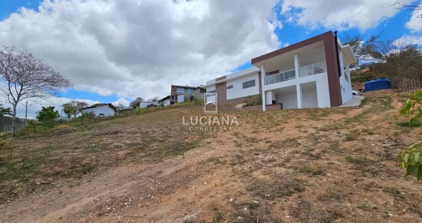 Vista Incrível! Casa com 3 Suítes em Condomínio estilo Fazenda - Gravatá/PE