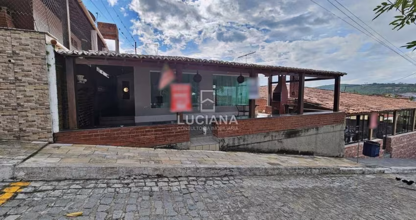 Localização Incrível! Casa com 3 Suítes Condomínio Perto do Centro - Gravatá/PE