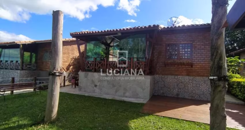 IMÓVEL PARA LOCAÇÃO ANUAL COM 3 QUARTOS E DUAS VAGAS DE GARAGEM