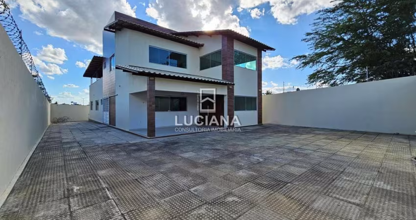 De R$ 1.200.000 POR R$ 990.000! Casa com 5 Quartos em Excelente Localização!