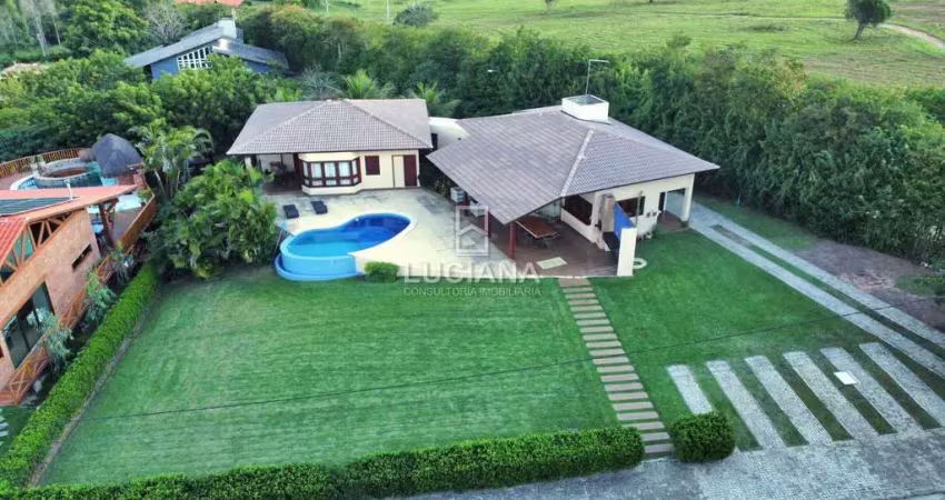 5 quartos! casa de alto padrão em condomínio referência em gravatá/pe!