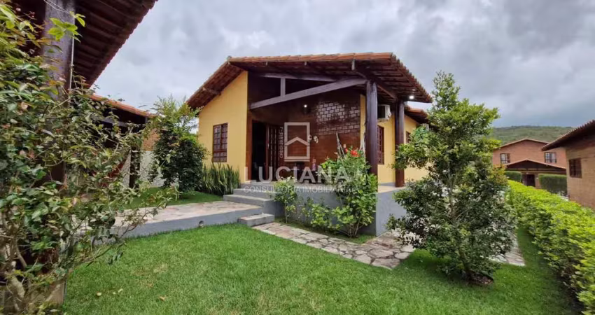 Casa com 3 quartos e aconchegante espaço gourmet em condomínio - gravatá/pe