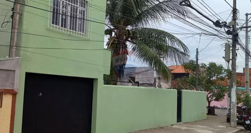 Casa espaçosa de 3 quartos, 300m2, a venda em são cristóvão/ cabo frio: seu novo lar!