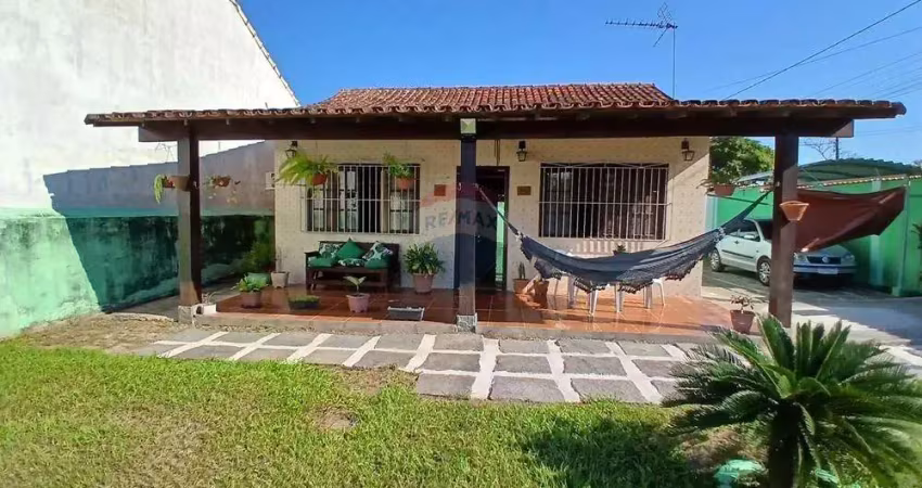 Casa com 4 quartos e 116 m² à venda em araruama por r$470mil