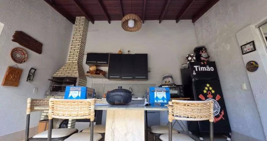 Sobrado para venda possui 450 metros quadrados com 6 quartos 2 suites no Canelas Várzea Grande - MT