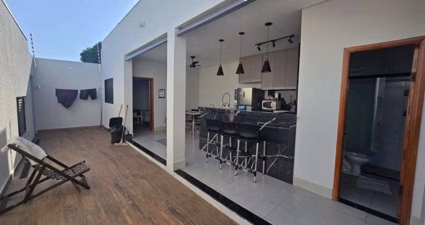 Linda Casa Cidade Alta ao lado da Arena Pantanal excelente localização em Cuiabá.