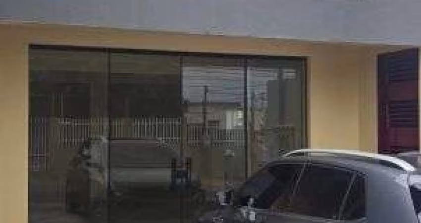 Alugo Sala Comercial na Rua Goias em Várzea Grande, Proximo ao Pronto Socorro