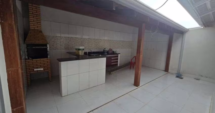Excelente Casa 3/4 Condomínio Esmeralda em Várzea Grande