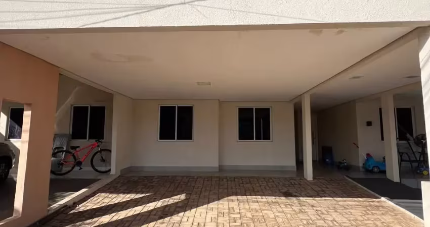 Condomínio rubi linda casa com churrasqueira a venda 450 mil.