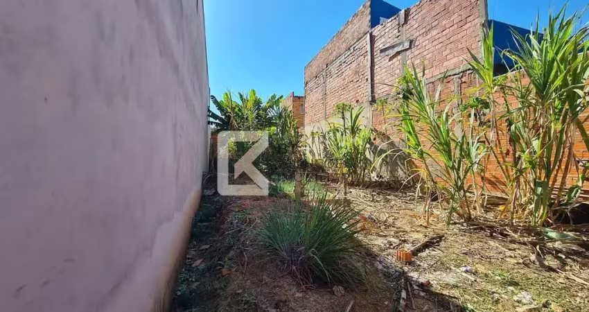 Terreno à venda na Rua Benedita Maria Ramos, 77, Centro, Elias Fausto