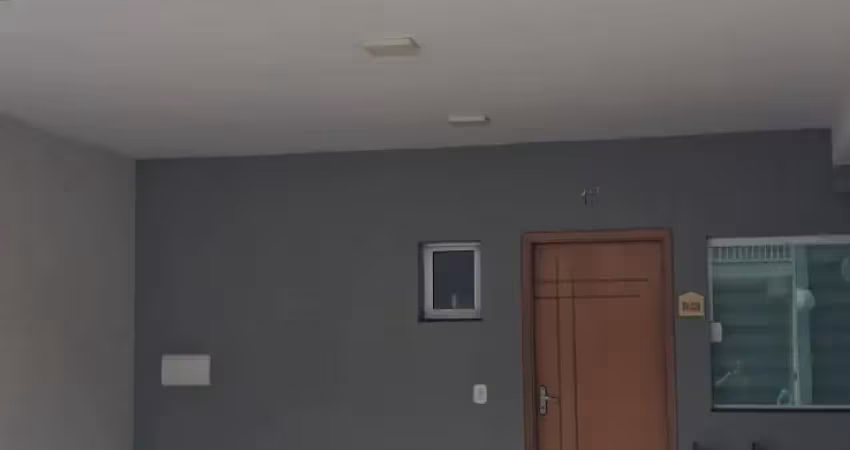 Casa com 3 quartos à venda na Rua Roque Heroles, 220, Caxangá, Suzano