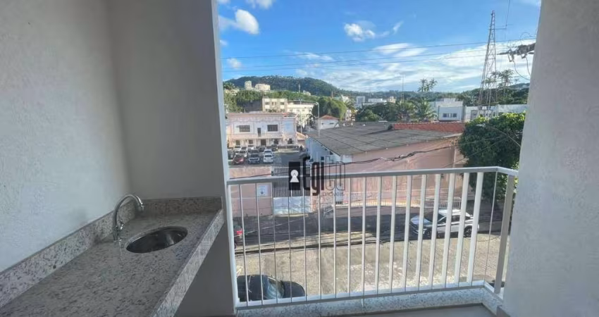 Apartamento com 2 dormitórios à venda, 70 m² por R$ 345.000,00 - Mariano Procópio - Juiz de Fora/MG