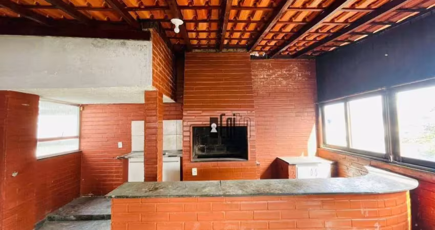 Cobertura com 4 dormitórios à venda, 256 m² por R$ 379.000,00 - Bom Pastor - Juiz de Fora/MG