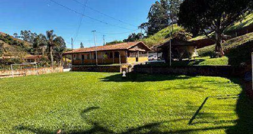 Sítio com 3 dormitórios à venda, 48000 m² por R$ 680.000 - Humaitá - Juiz de Fora/MG
