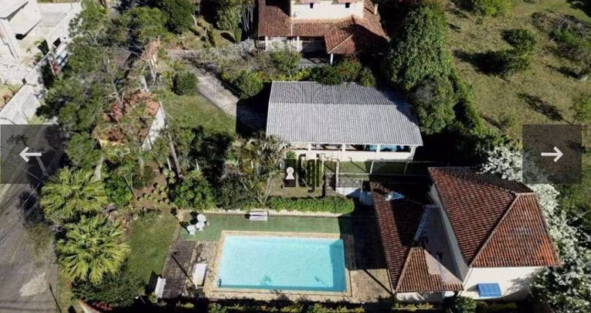 Casa com 5 dormitórios à venda por R$ 1.100.000,00 - Novo Horizonte - Juiz de Fora/MG