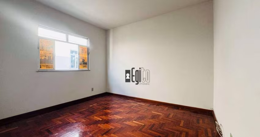 Apartamento com 3 dormitórios à venda, 90 m² por R$ 310.000 - Passos - Juiz de Fora/MG
