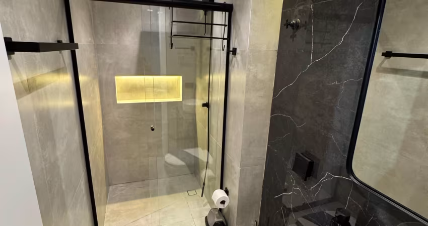 Apto 1 Quarto no Centro de Curitiba - Sucesso no Airbnb - com Garagem
