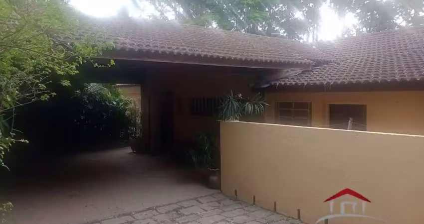 Chácara a Venda - Cotia, SP