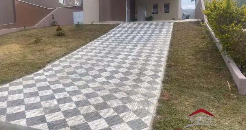 Casa pra venda em condominio vargem grande paulista  -santa adelia