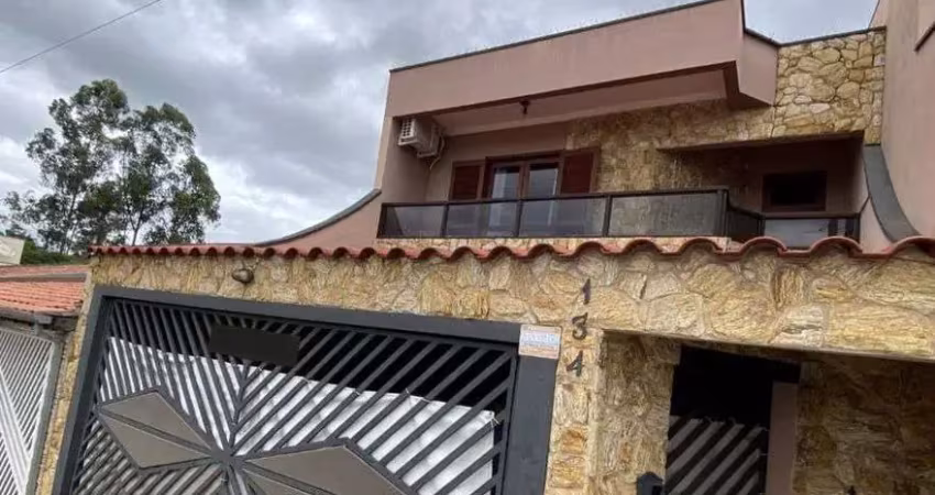 Sobrado à Venda – Bairro Village, Tatuí/SP