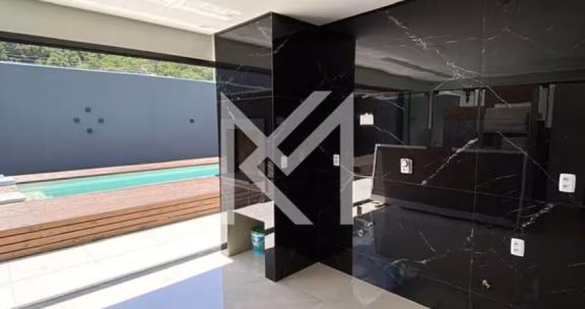 Casa à venda no bairro Várzea - Itapema/SC